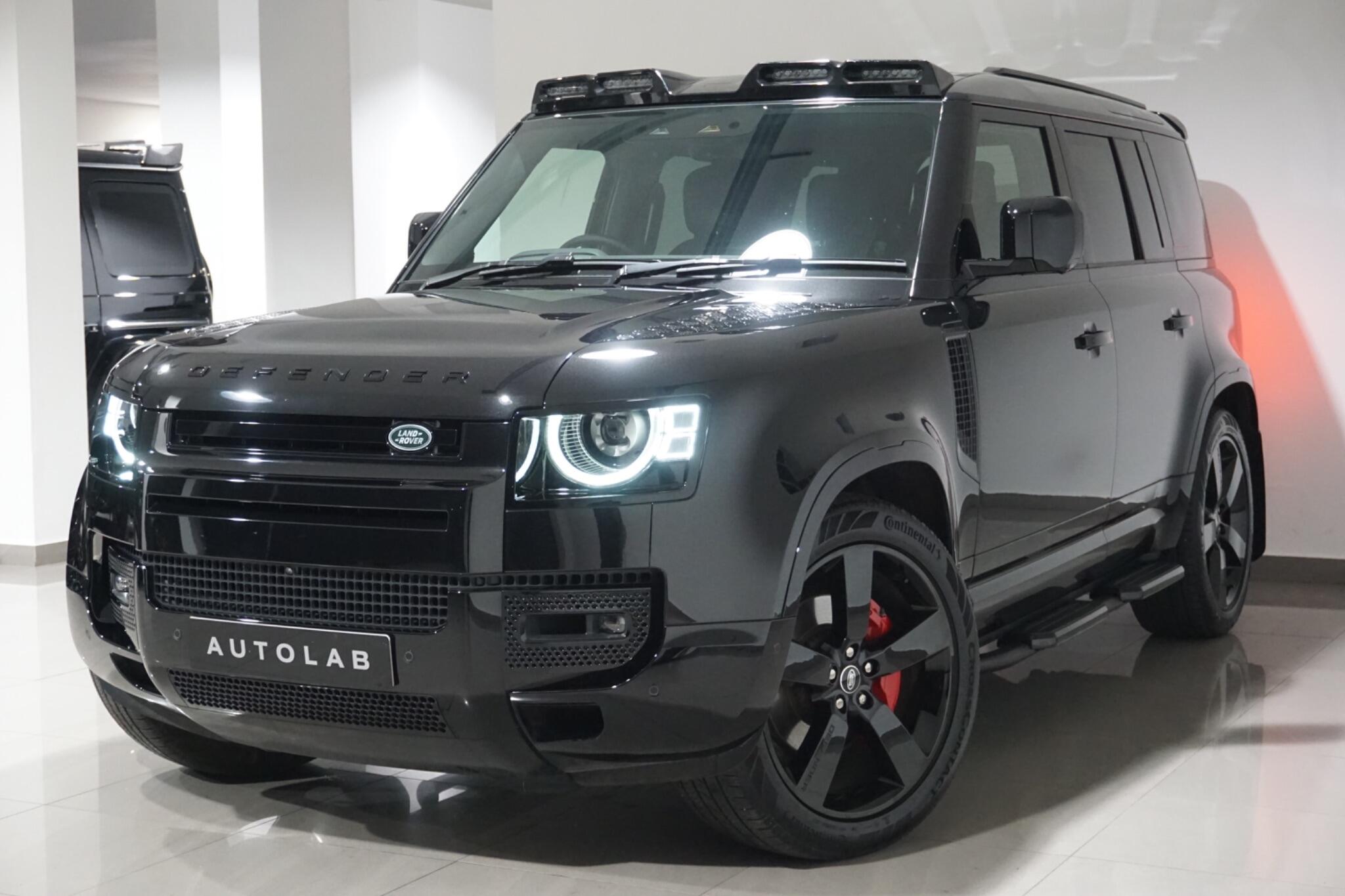 Land Rover Defender 110 3.0 D300 MHEV X-Dynamic HSE SUV 5dr Diesel Auto 4WD Euro 6 (s/s) (300 ps)